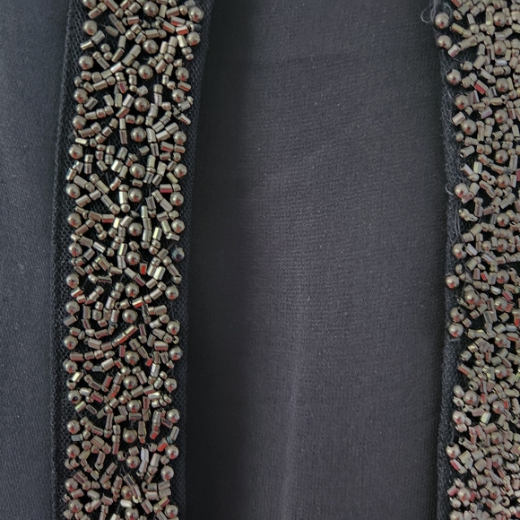 Mandee black sleeveless blouse. - Picture 4 of 7